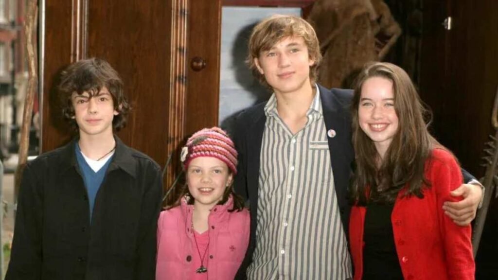 Cast Of The Chronicles Of Narnia